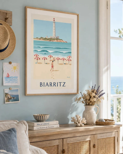 Affiches Biarritz : affiche de la collection encadrée dans un intérieur