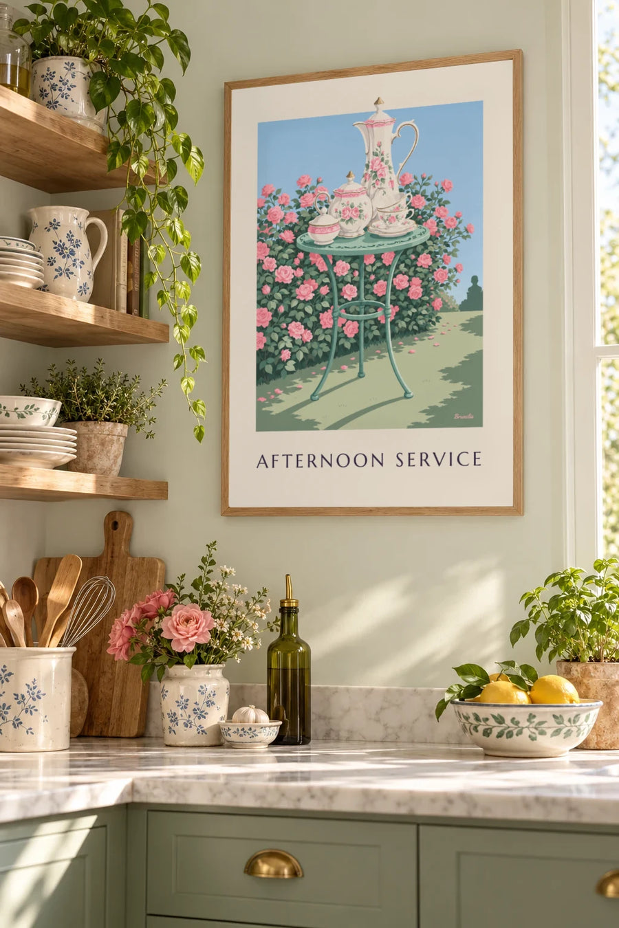 Póster juego de té y café de porcelana floreada en el jardín: enmarcado en la pared