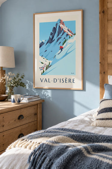 Póster de esquiador en nieve polvo en Val-d'Isère: enmarcado en la pared