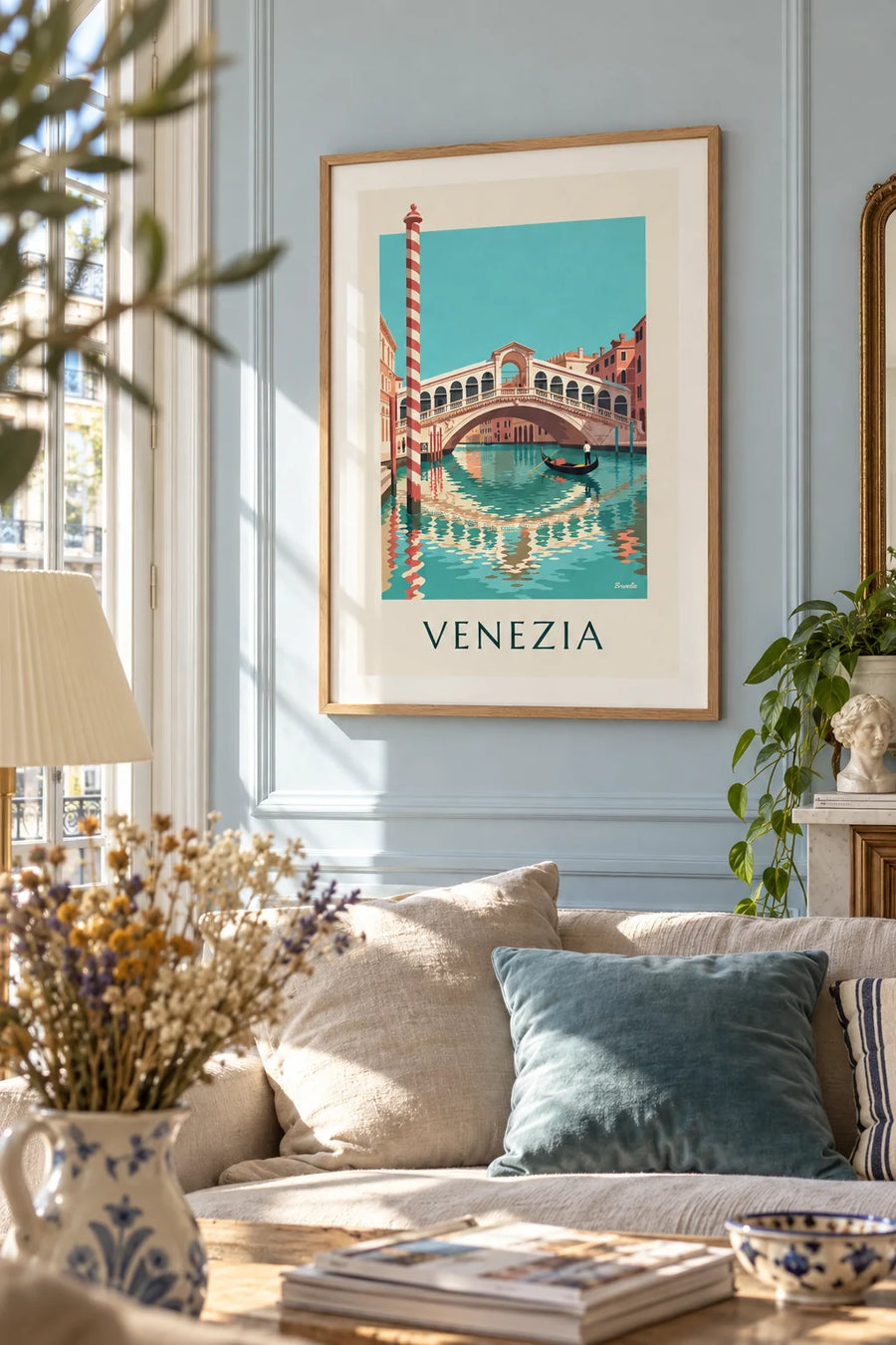 Póster del puente de Rialto y una góndola en el Gran Canal de Venecia: enmarcado en la pared