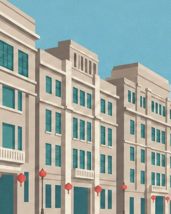 Les façades beiges du Bund, leurs fenêtres turquoise et leurs lanternes rouges