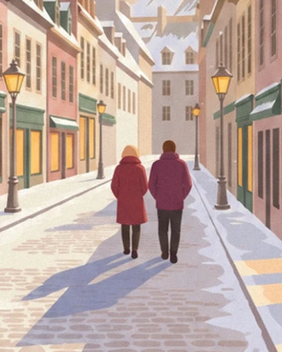 Les 2 promeneurs en manteaux bordeaux dans la rue enneigée bordée de réverbères