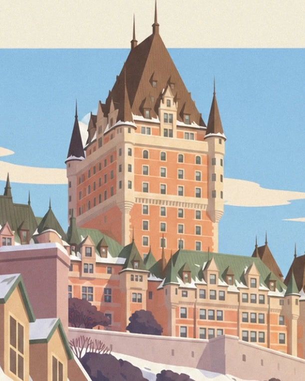 Le Château Frontenac aux façades orangées et aux hautes toitures pointues