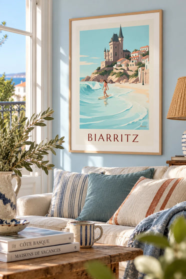 Póster de surfista con longboard en la Côte des Basques de Biarritz: enmarcado en la pared