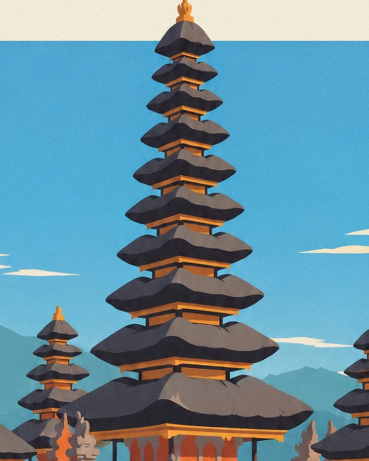 La haute tour du temple balinais et ses toits sombres superposés sur le ciel bleu
