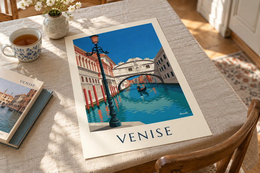 Póster de góndola bajo el Puente de los Suspiros en Venecia: apoyado sobre una mesa
