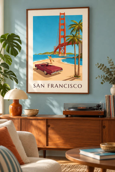 Póster de descapotable frente al Golden Gate en San Francisco: enmarcado en la pared