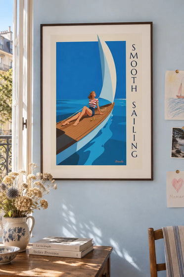 Póster de una pin-up en la cubierta de un velero en alta mar: enmarcado en la pared
