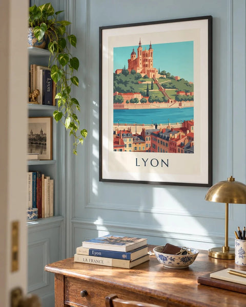 Affiches Lyon : affiche de la collection encadrée dans un intérieur