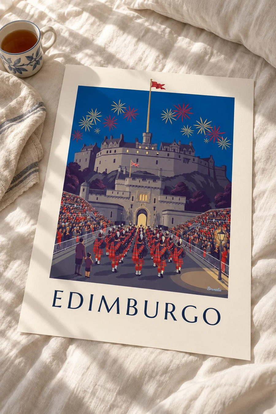 Póster castillo de Edimburgo y Military Tattoo de noche: sobre una mesa