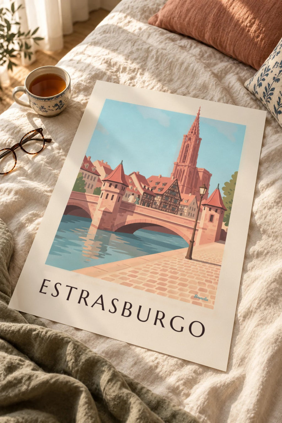 Póster catedral de Estrasburgo y puente medieval: apoyado sobre una mesa