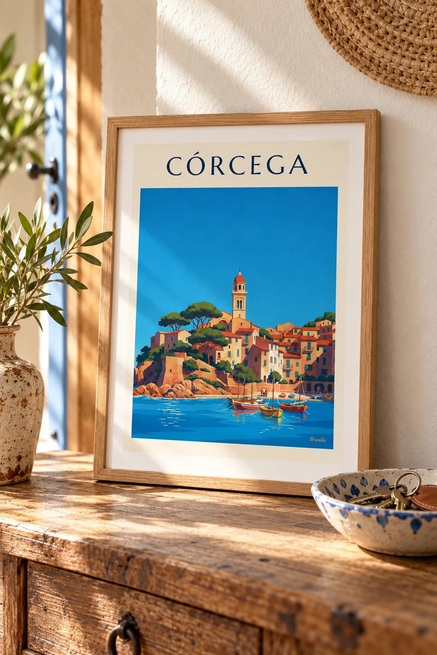 Póster pueblo costero corso y su pequeño puerto en el Mediterráneo: pequeño formato A4 enmarcado