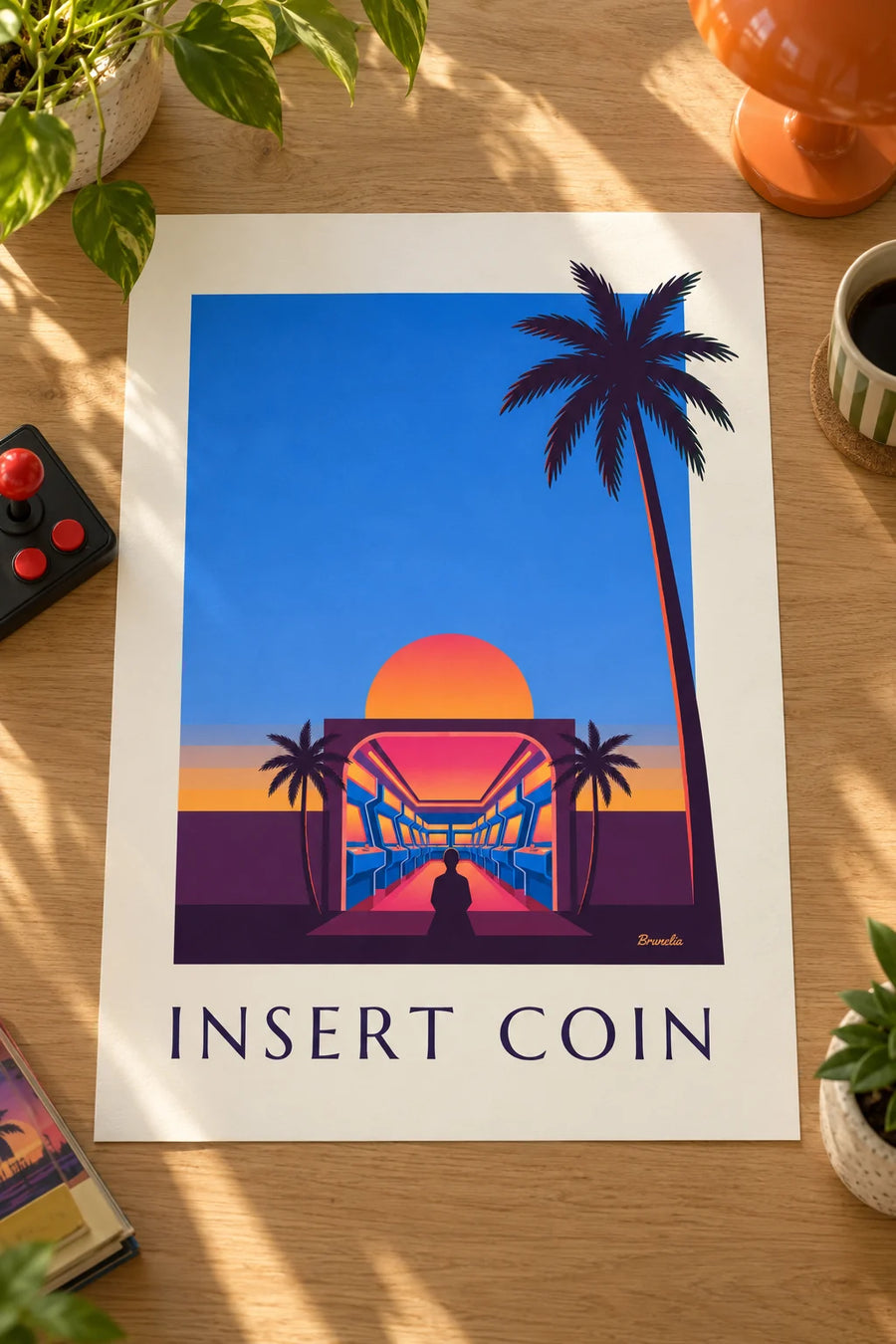 Póster sala de recreativas, neones y puesta de sol: apoyado sobre una mesa