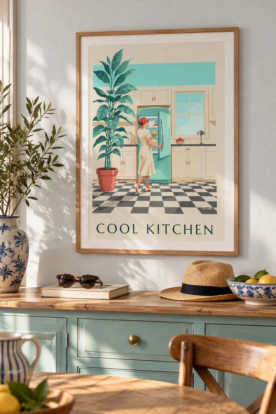 Póster de un frigorífico redondeado verde menta en una cocina: enmarcado en la pared