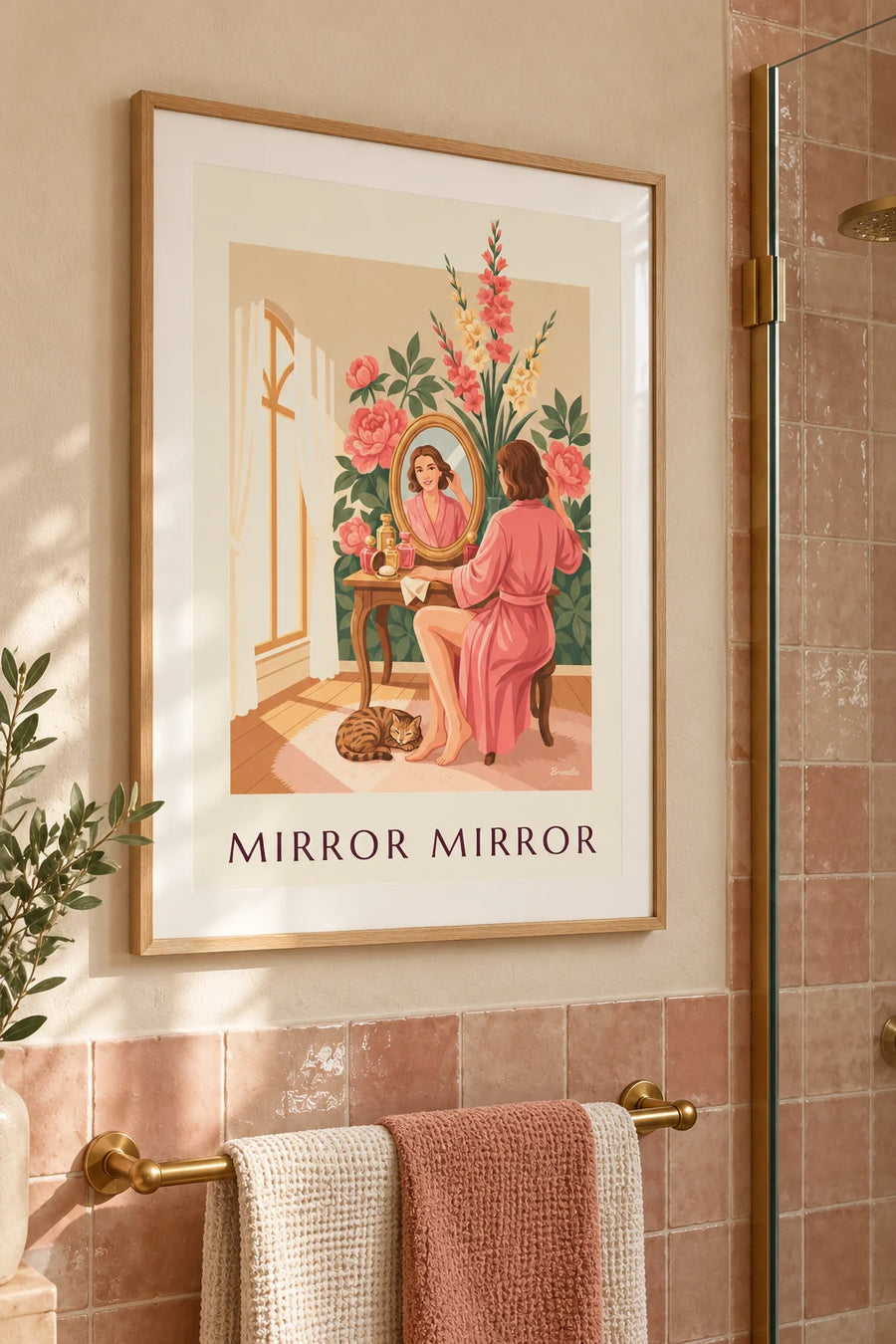 Póster de mujer ante el espejo del tocador sobre fondo floral: enmarcado en la pared