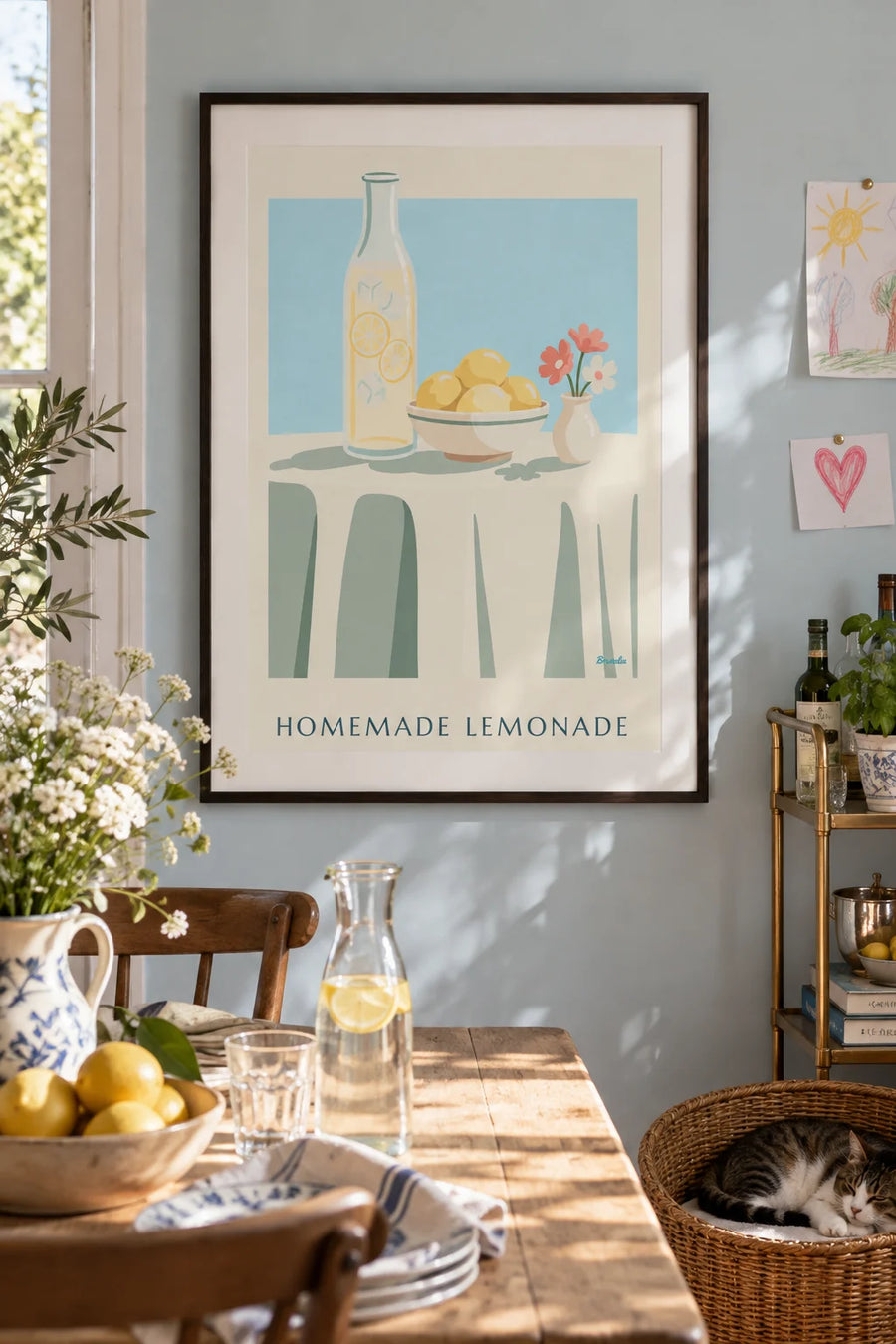 Póster jarra de limonada casera y cuenco de limones: enmarcado en la pared